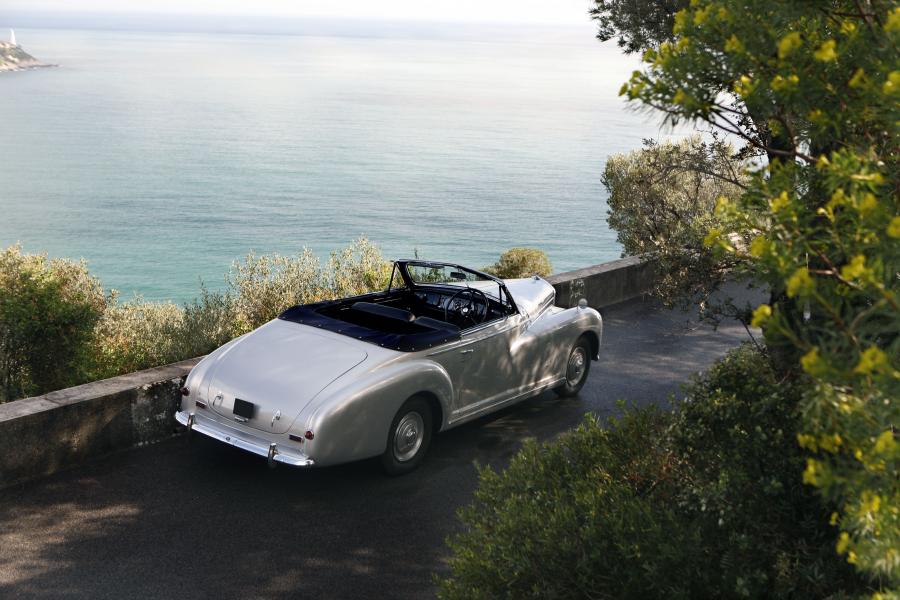  Bentley Mark VI Drophead Coupe (B435CD) 1949 года  (фото 2 из 3)